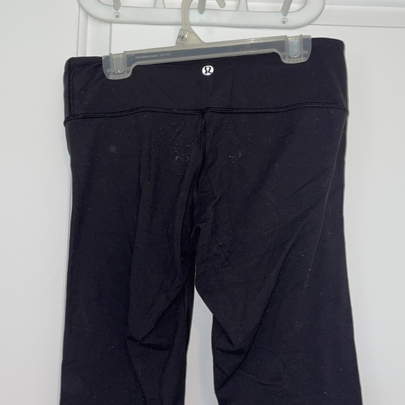 Lululemon Crop Leggings - Picture 4 of 6